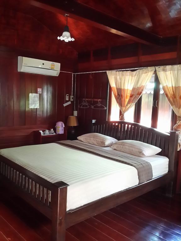 Baan Kong Homestay Аюттхая Экстерьер фото