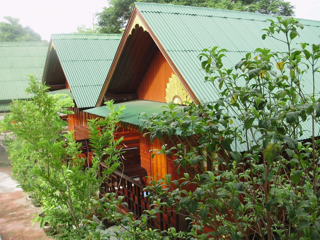 Baan Kong Homestay Аюттхая Экстерьер фото