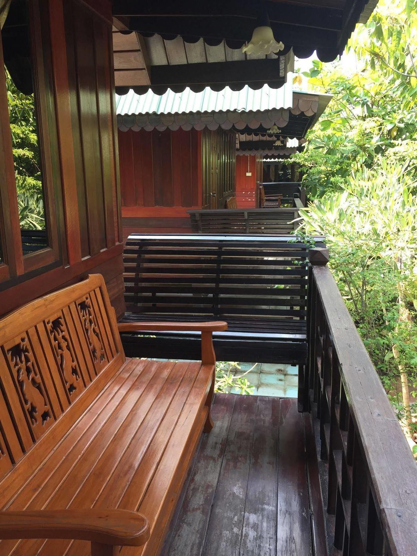 Baan Kong Homestay Аюттхая Экстерьер фото