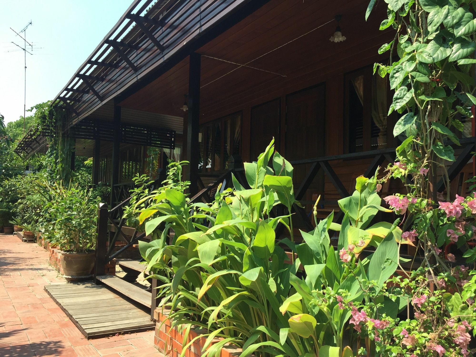 Baan Kong Homestay Аюттхая Экстерьер фото
