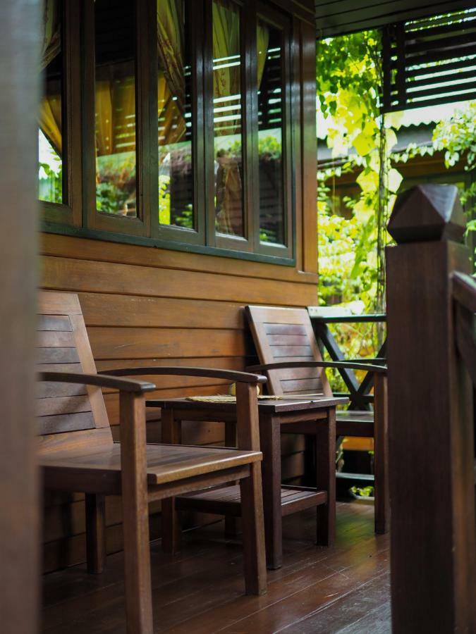Baan Kong Homestay Аюттхая Экстерьер фото