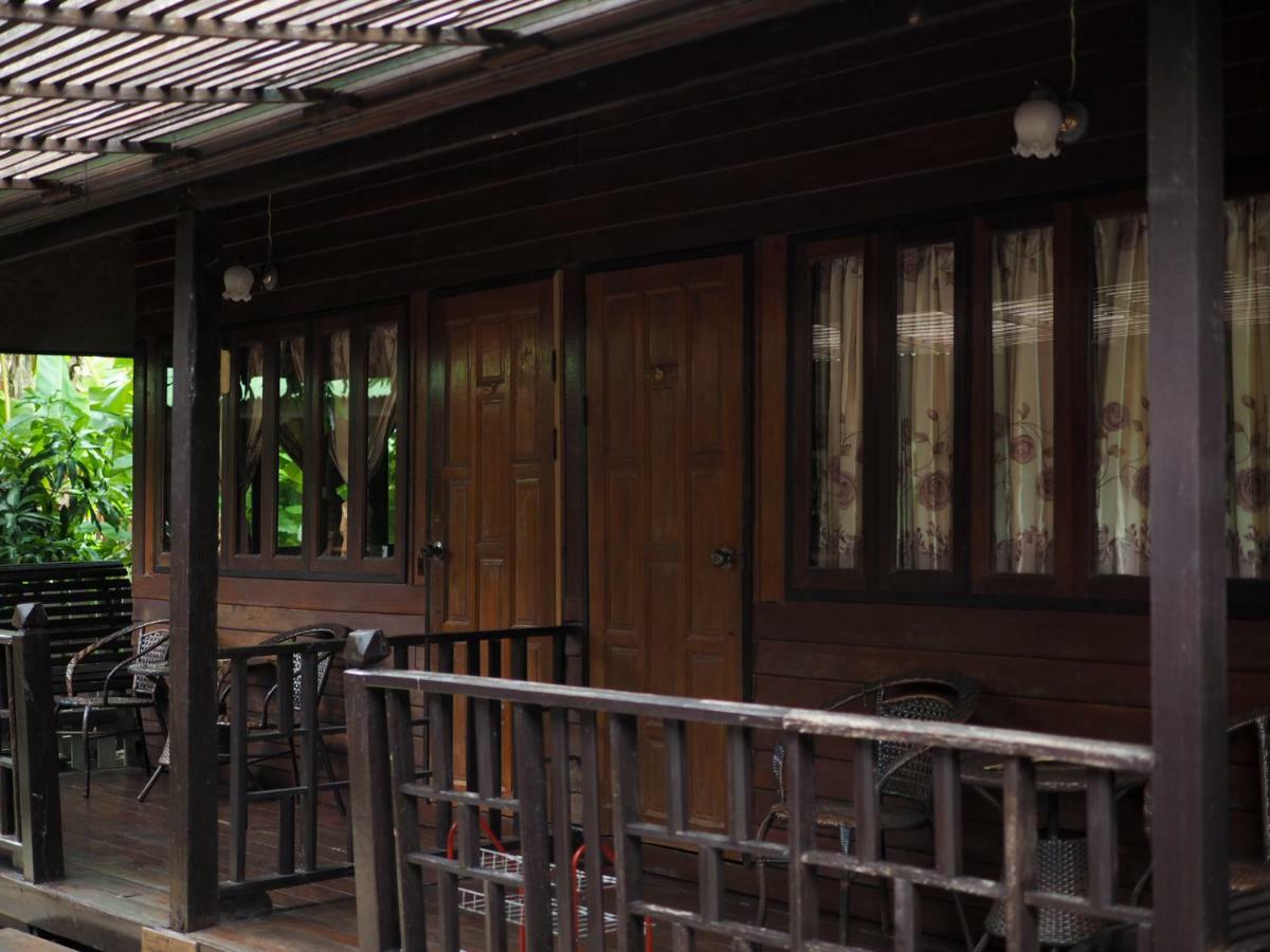 Baan Kong Homestay Аюттхая Экстерьер фото